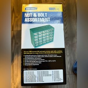 Storehouse Nut & Bolt Assortment 1001 pieces | new in box